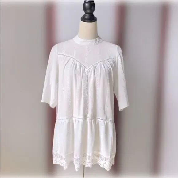 Anthropologie Leith White Lace High Neck Top with Eyelet Cut Outs (Size: Small) - Picture 7 of 16